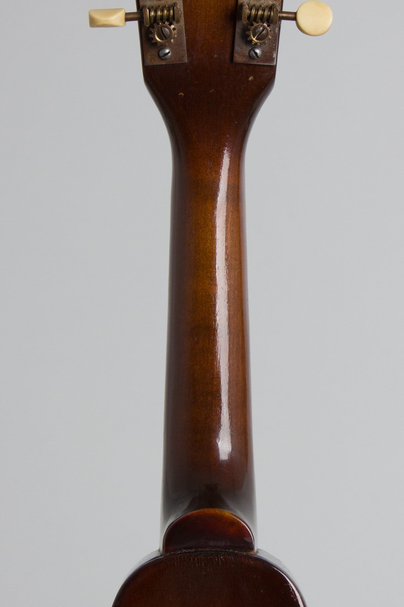 Stradolin Oval Hole Arch Top Mandolin (1936)