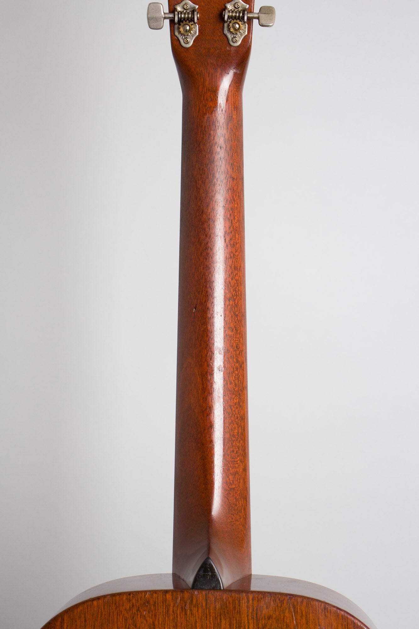 C. F. Martin 0-17 Flat Top Acoustic Guitar (1934)