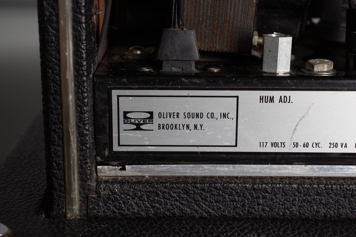 Oliver Powerflex Model P-502-T *LOCAL PICKUP ONLY* Tube Amplifier (1967)