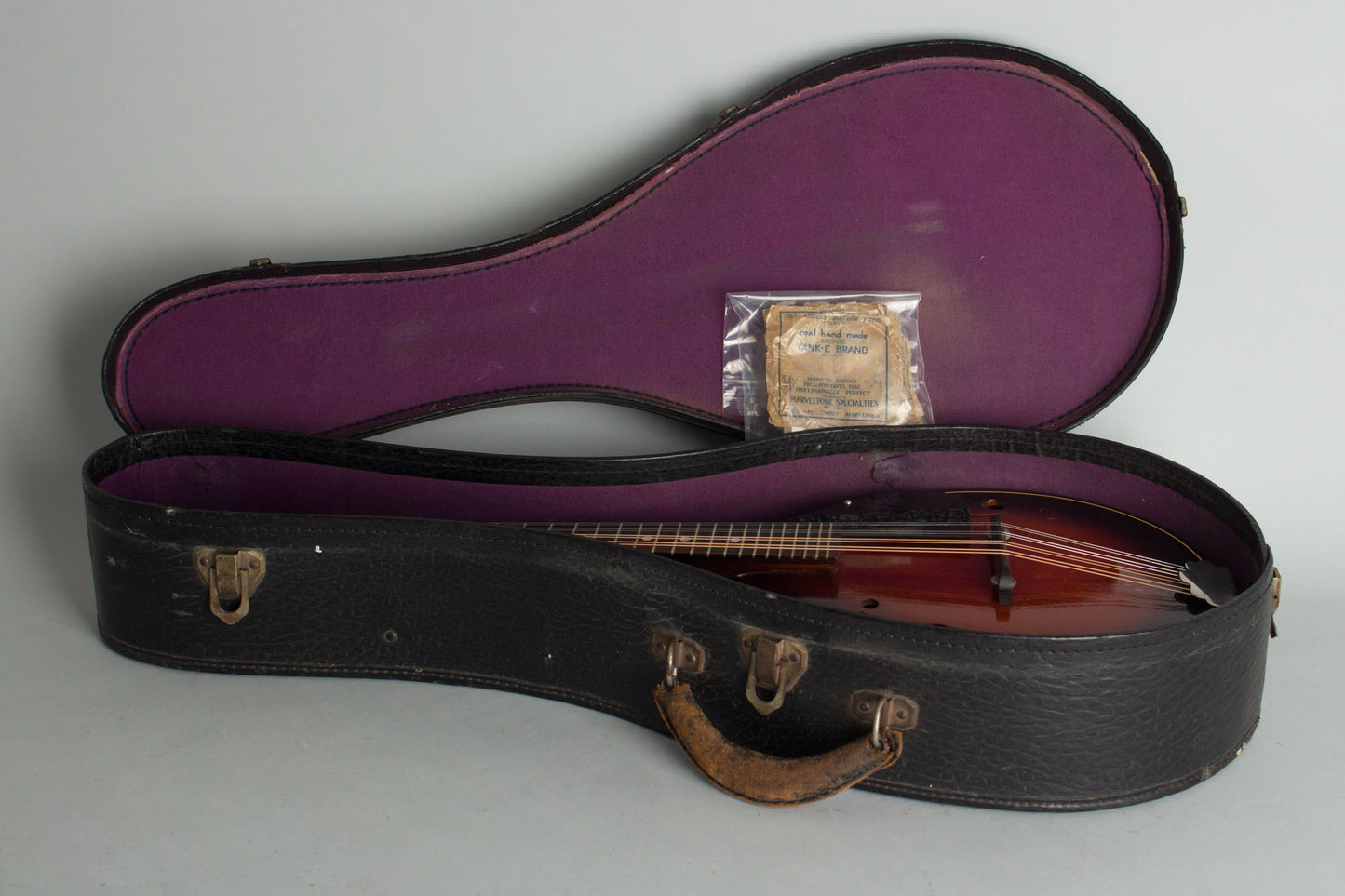 Stradolin Arch Top Mandolin (1938)