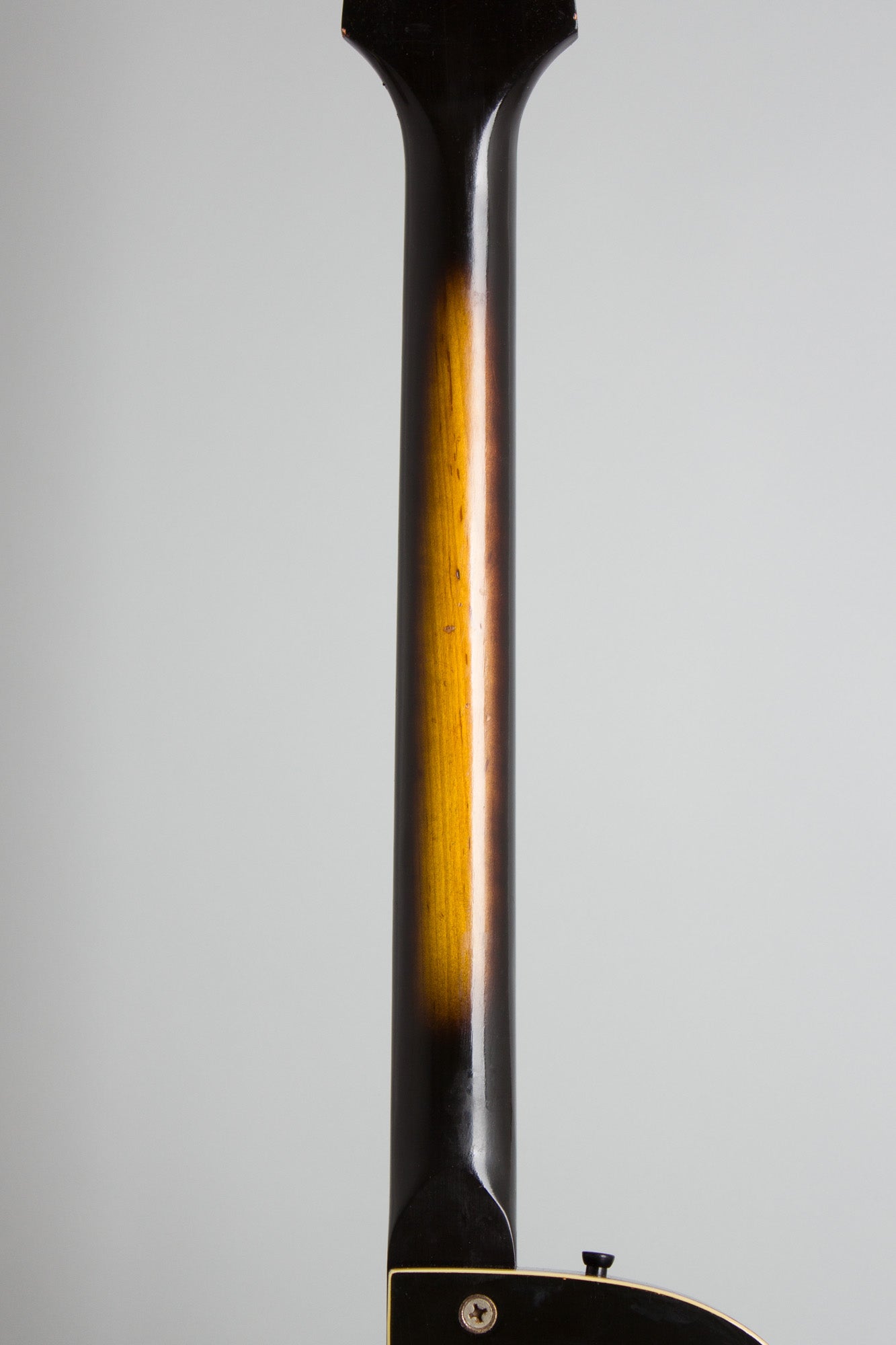 Harmony H-22 Electric Bass Guitar (1966)