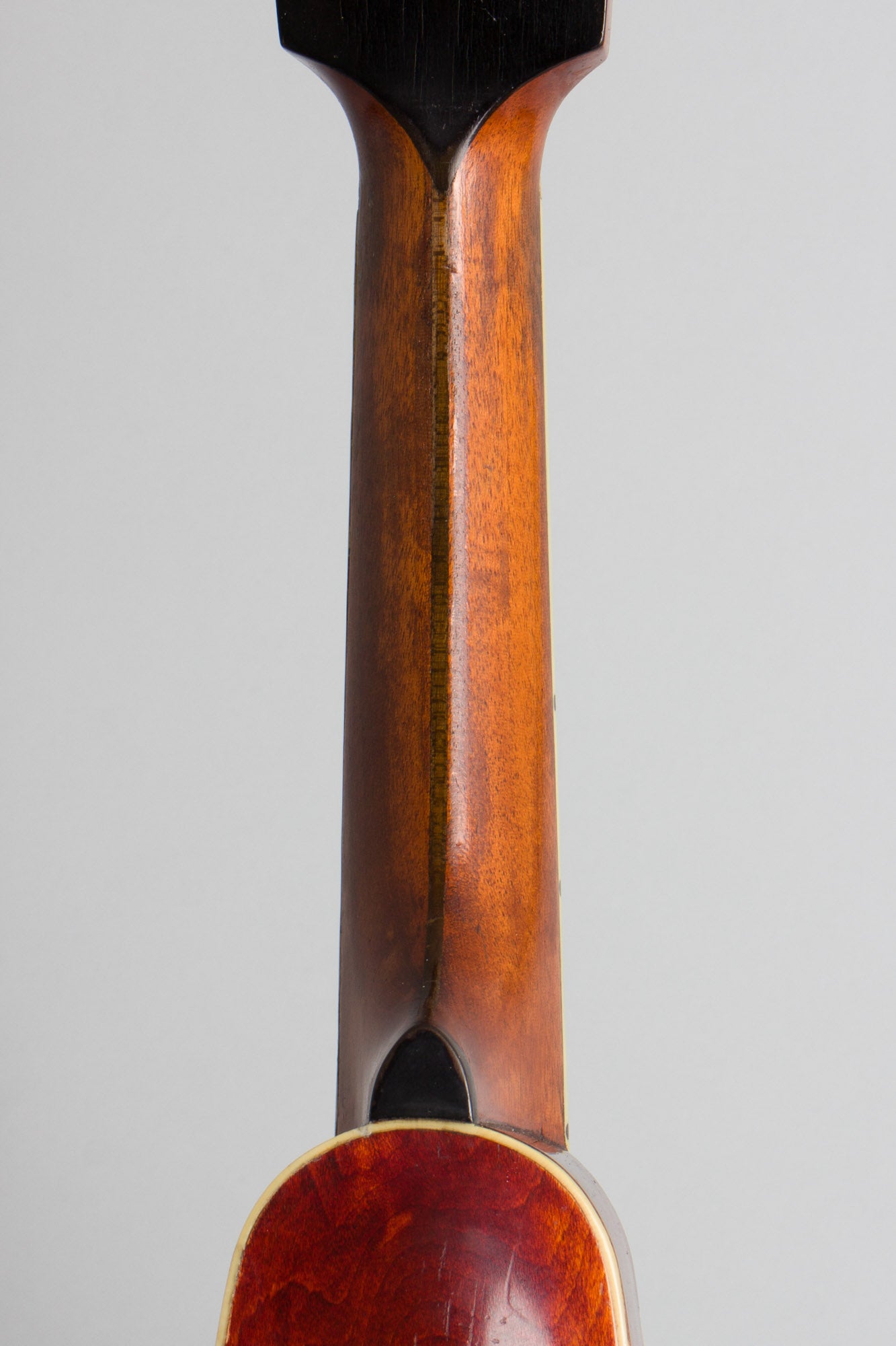 Gibson H-2 Carved Top Mandola (1914)