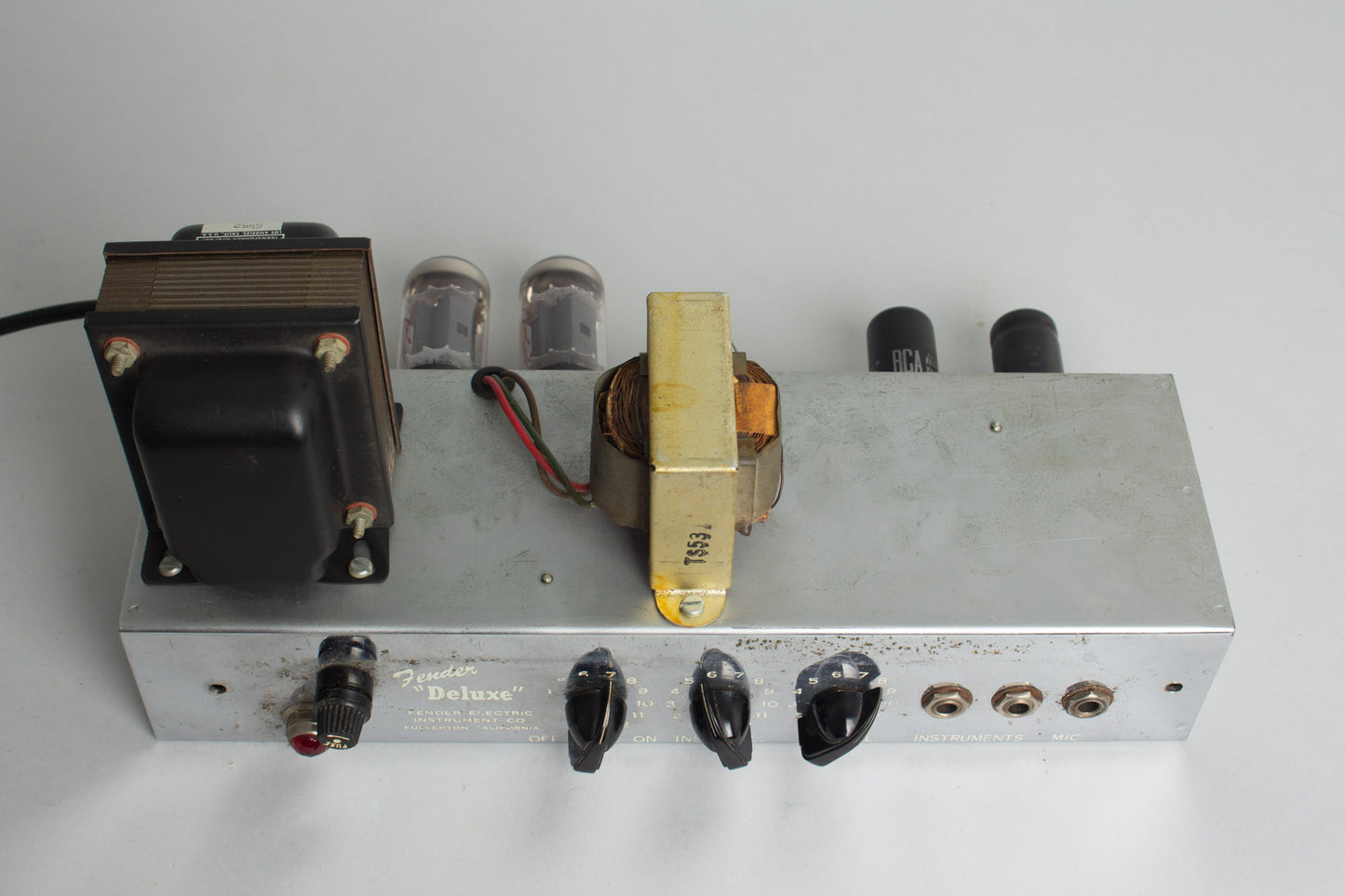 Fender Deluxe Model 5B3 Tube Amplifier (1953)