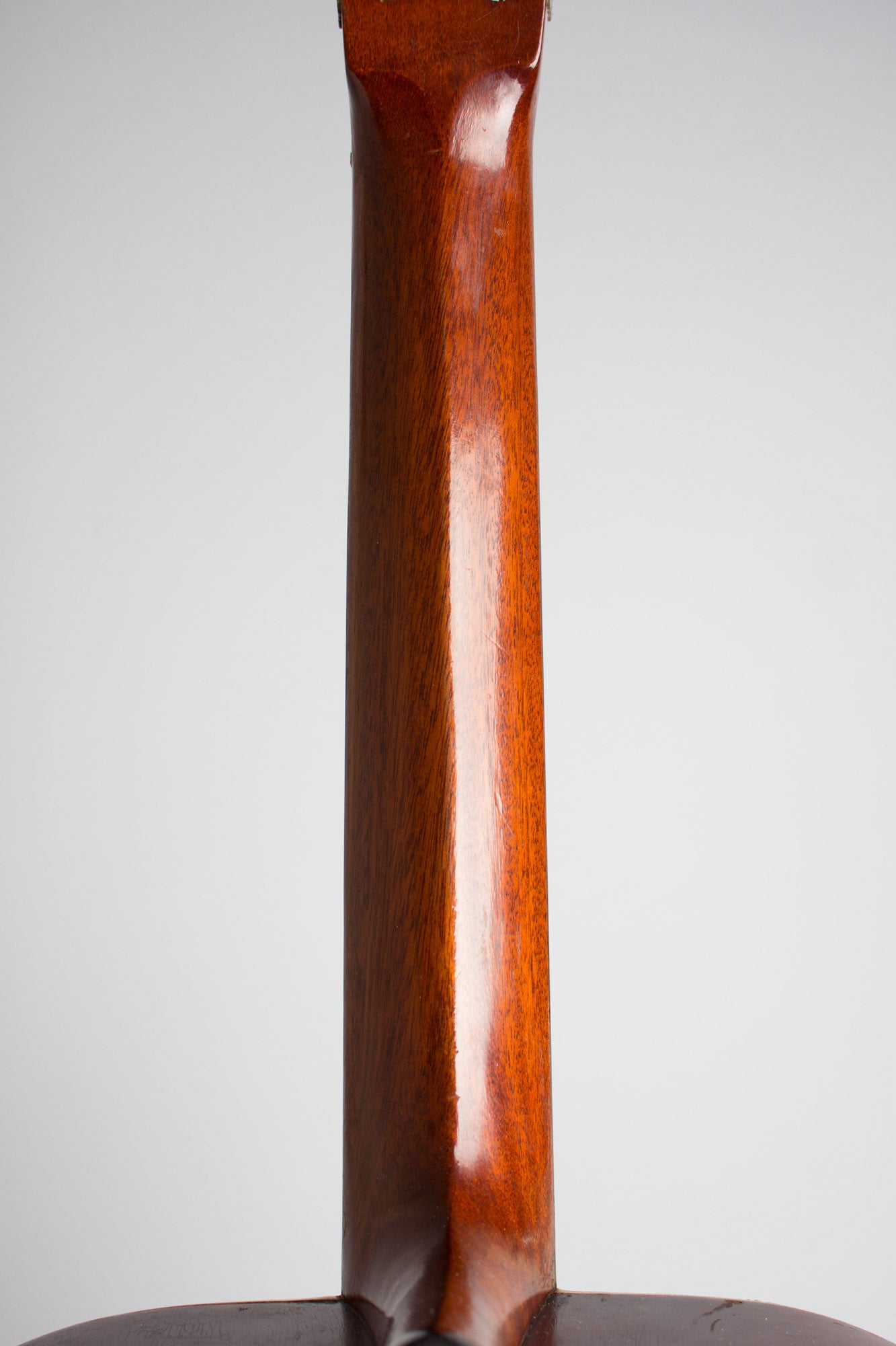 Harwood Auditorium Special 1018 Flat Top Acoustic Guitar (1915)