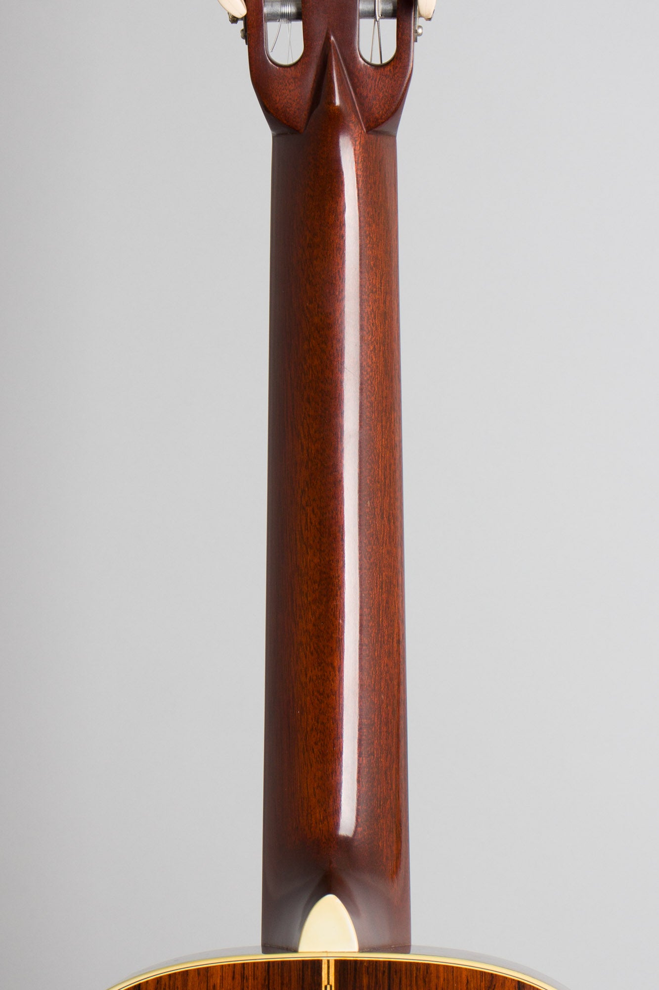 C. F. Martin 00-28C Classical Guitar (1968)