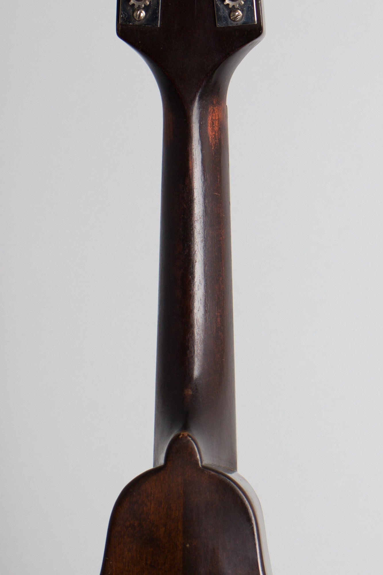 Gibson A-Junior Snakehead Carved Top Mandolin (1925)