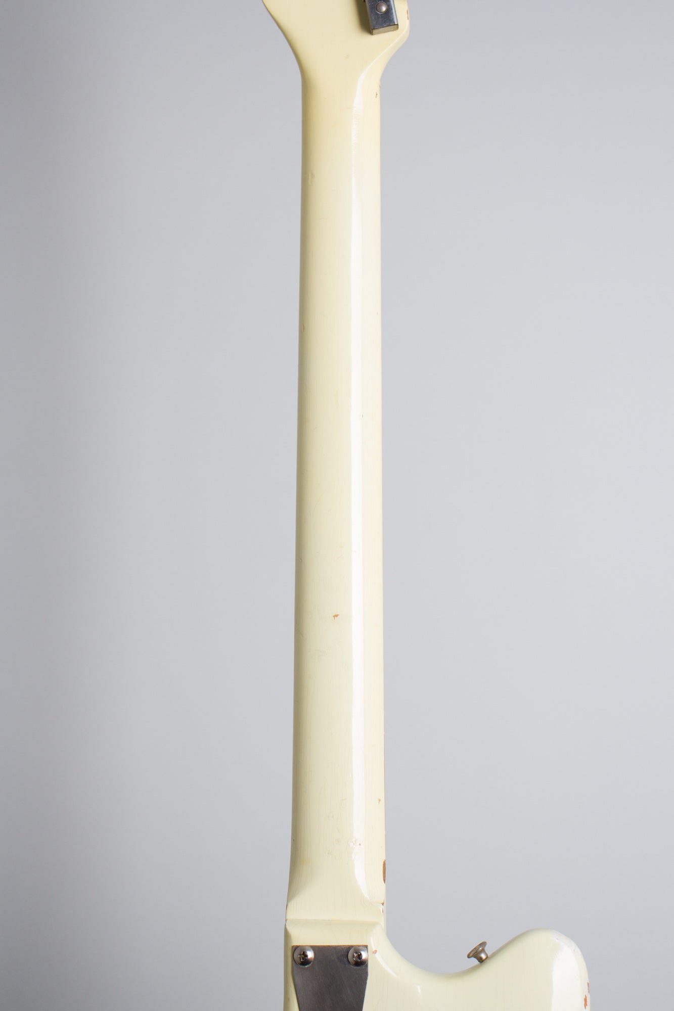 Danelectro Dane D2B4 Solid Body Electric Bass Guitar (1967)