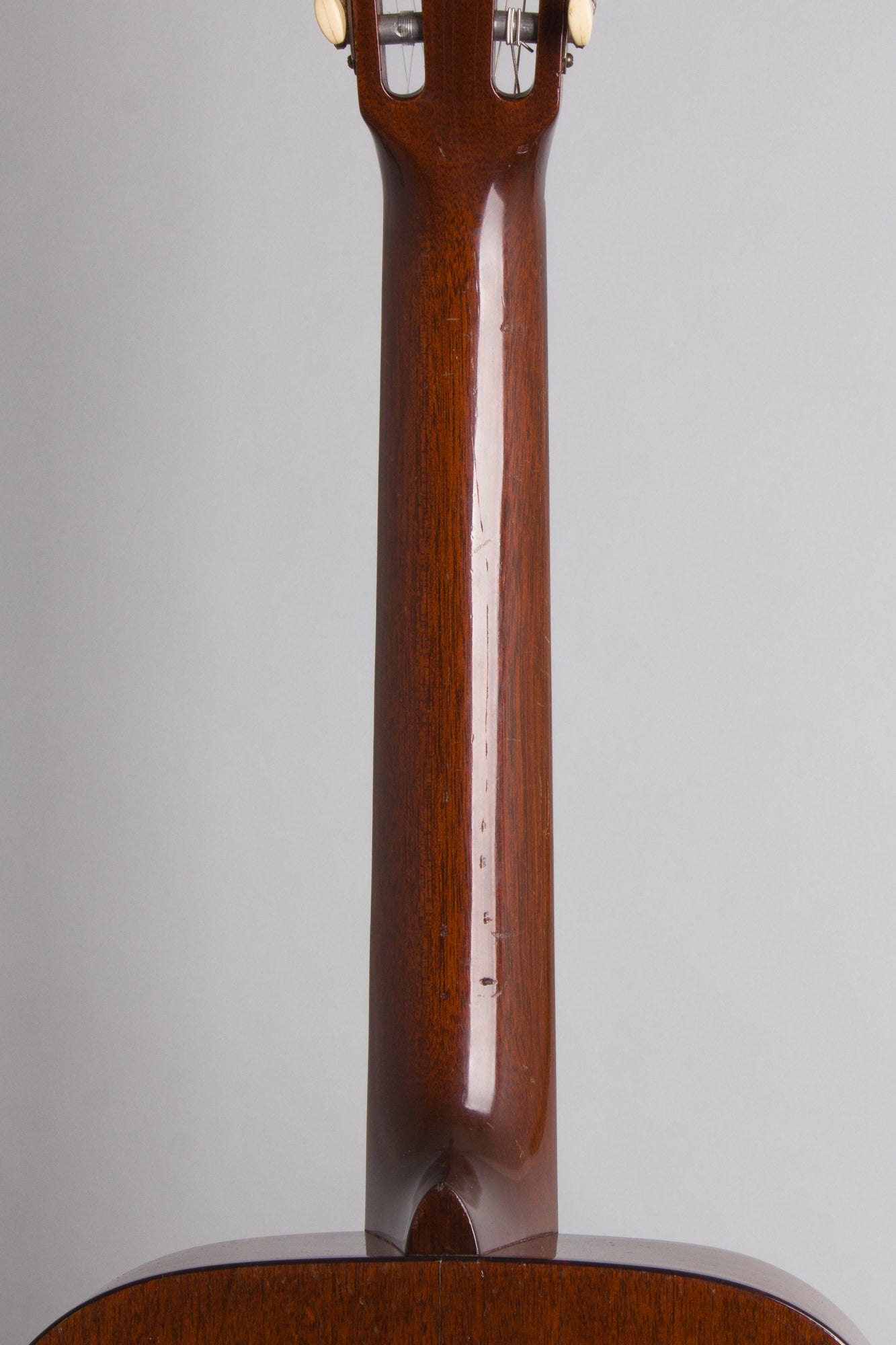 C. F. Martin 00-18G Classical Guitar (1958)