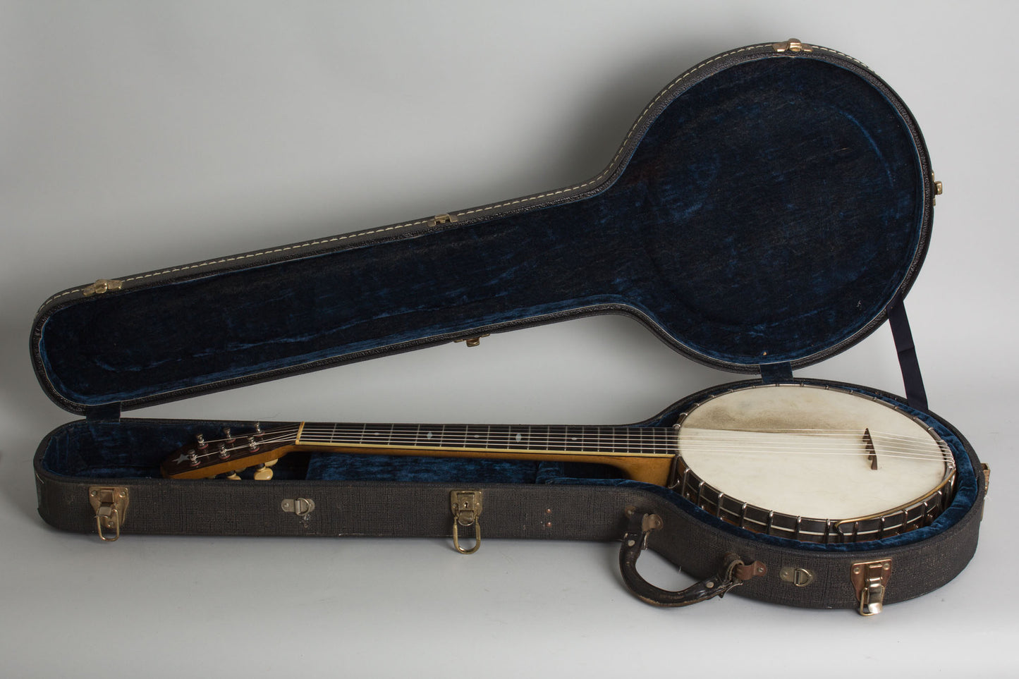 Fairbanks/Vega Tu-Ba-Phone Guitar Banjo (1920)