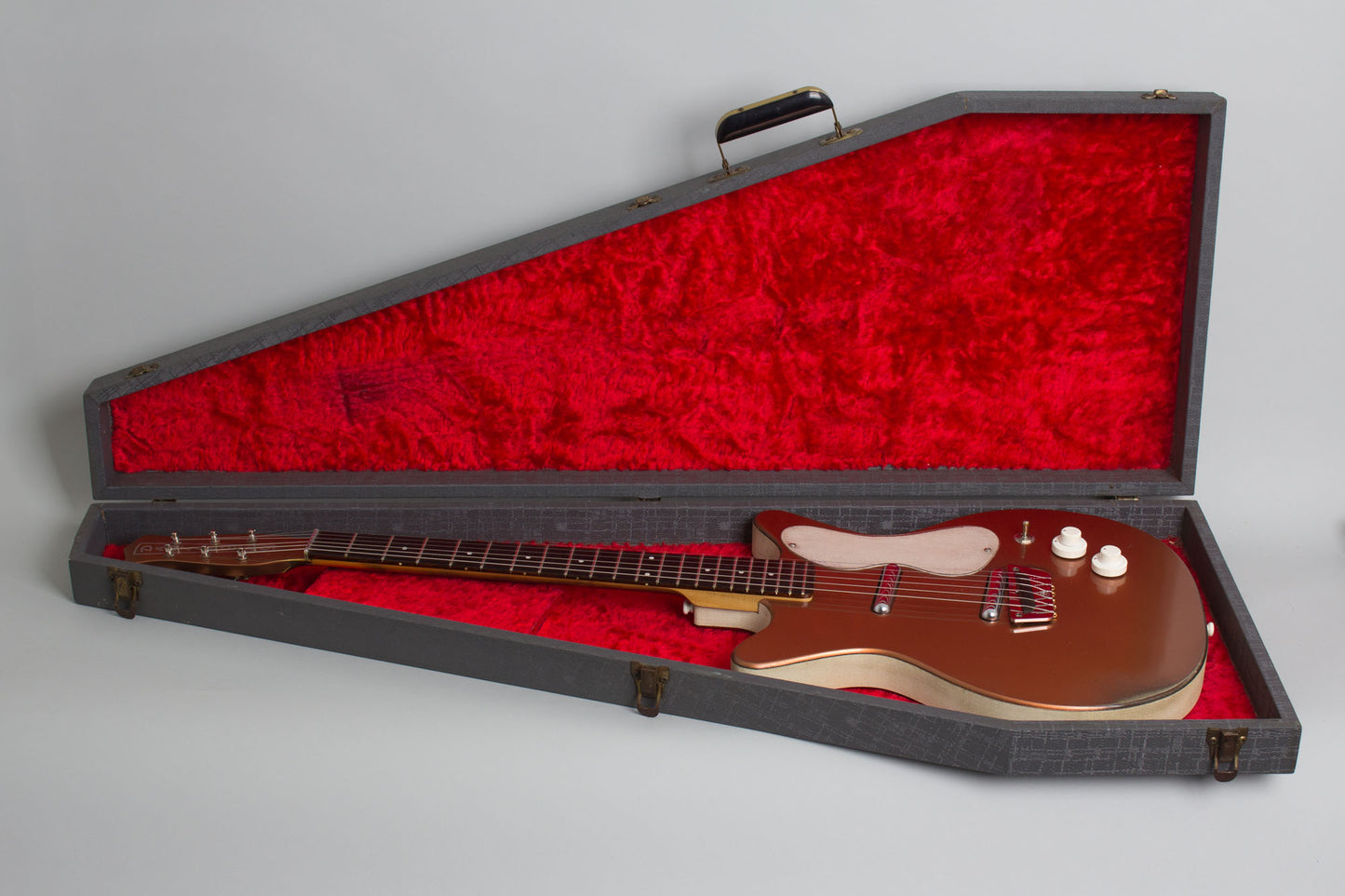 Danelectro Standard Model 3022 Semi-Hollow Body Electric Guitar (1960)