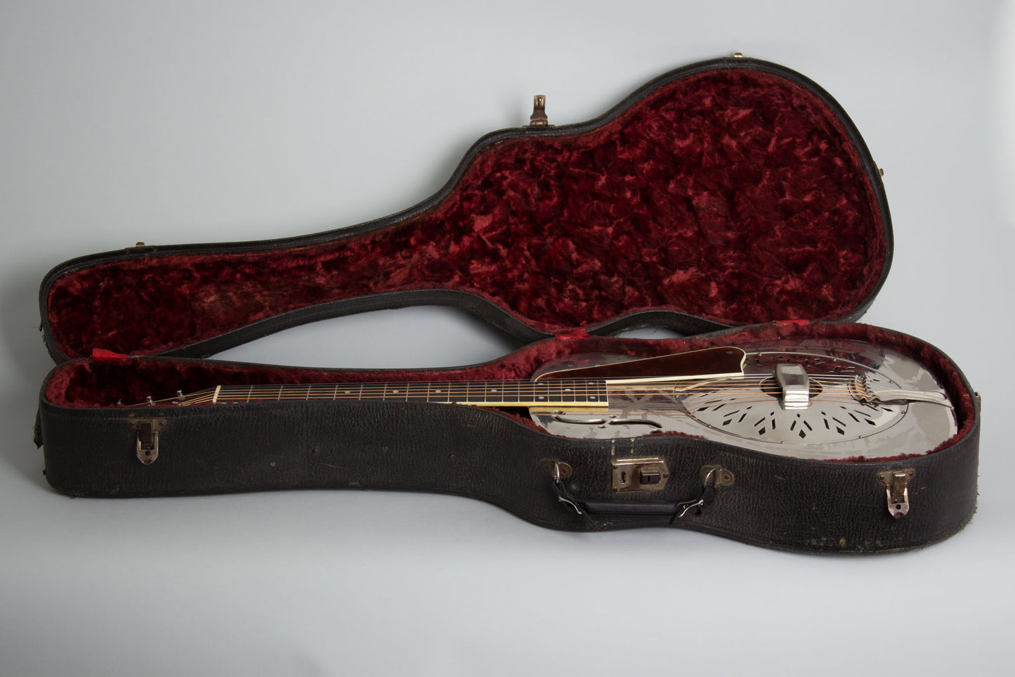 National Style 0 Resophonic Guitar (1936)