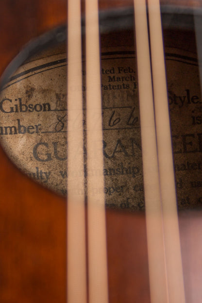 Gibson Style A-0 Carved Top Mandolin (1930)