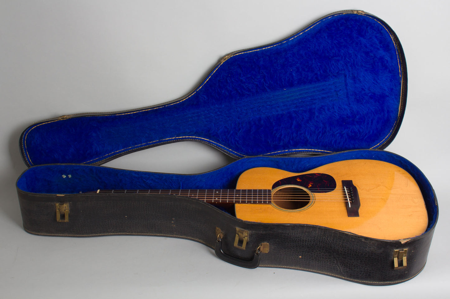 C. F. Martin 00-18 Flat Top Acoustic Guitar (1962)