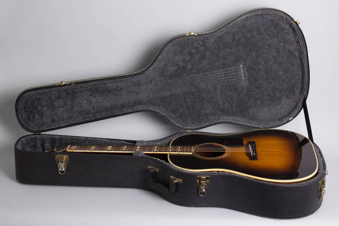 Gibson SJ Southern Jumbo Flat Top Acoustic Guitar (1952)