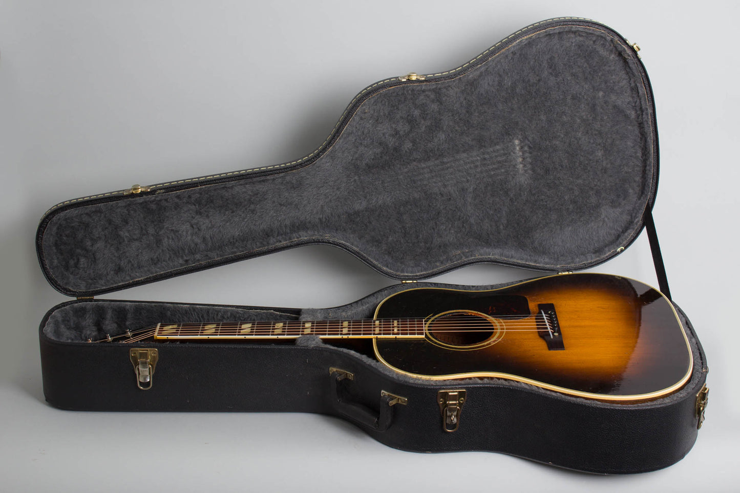 Gibson SJ Southern Jumbo Flat Top Acoustic Guitar (1952)