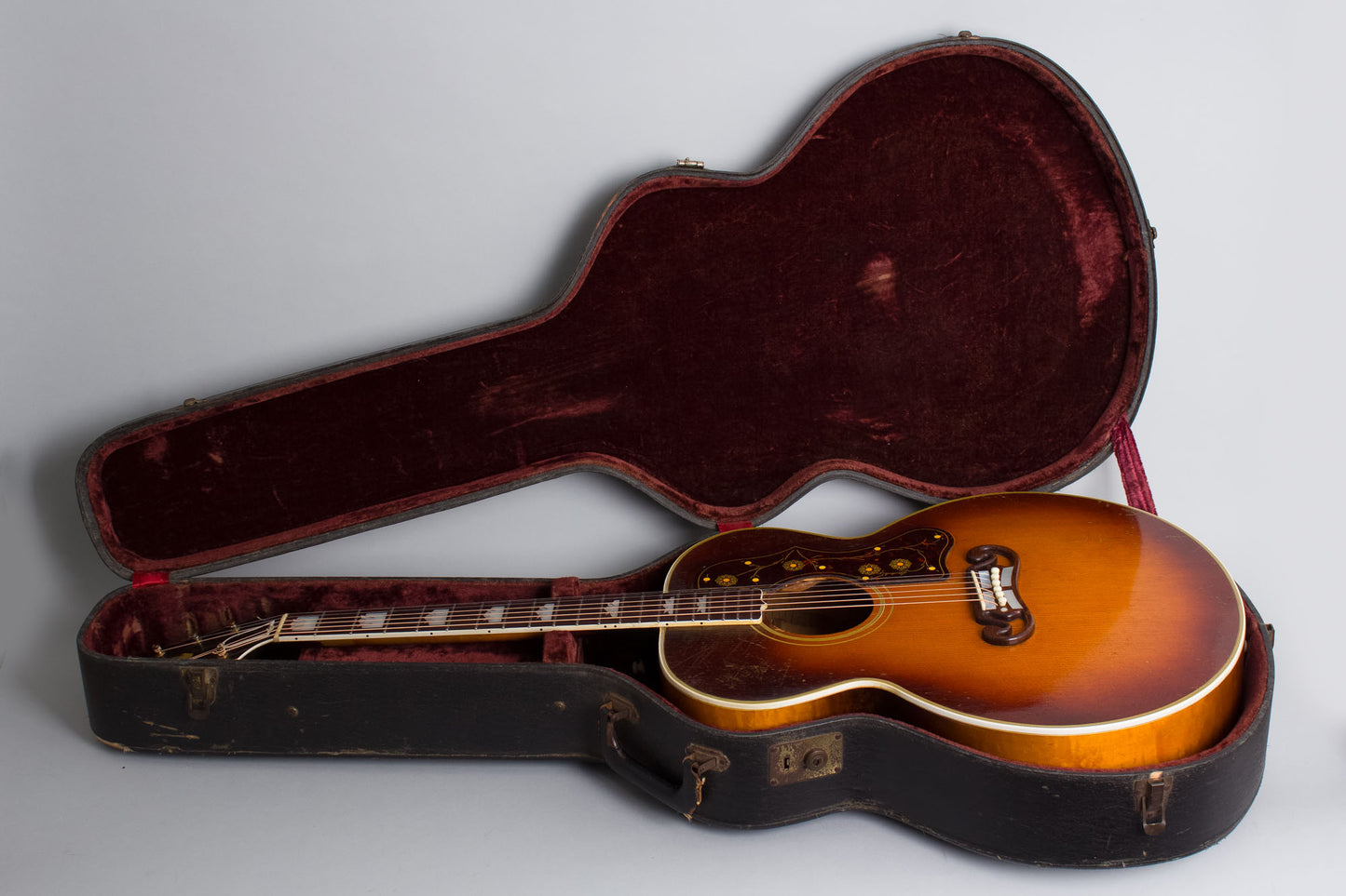 Gibson SJ-200 Flat Top Acoustic Guitar (1949)