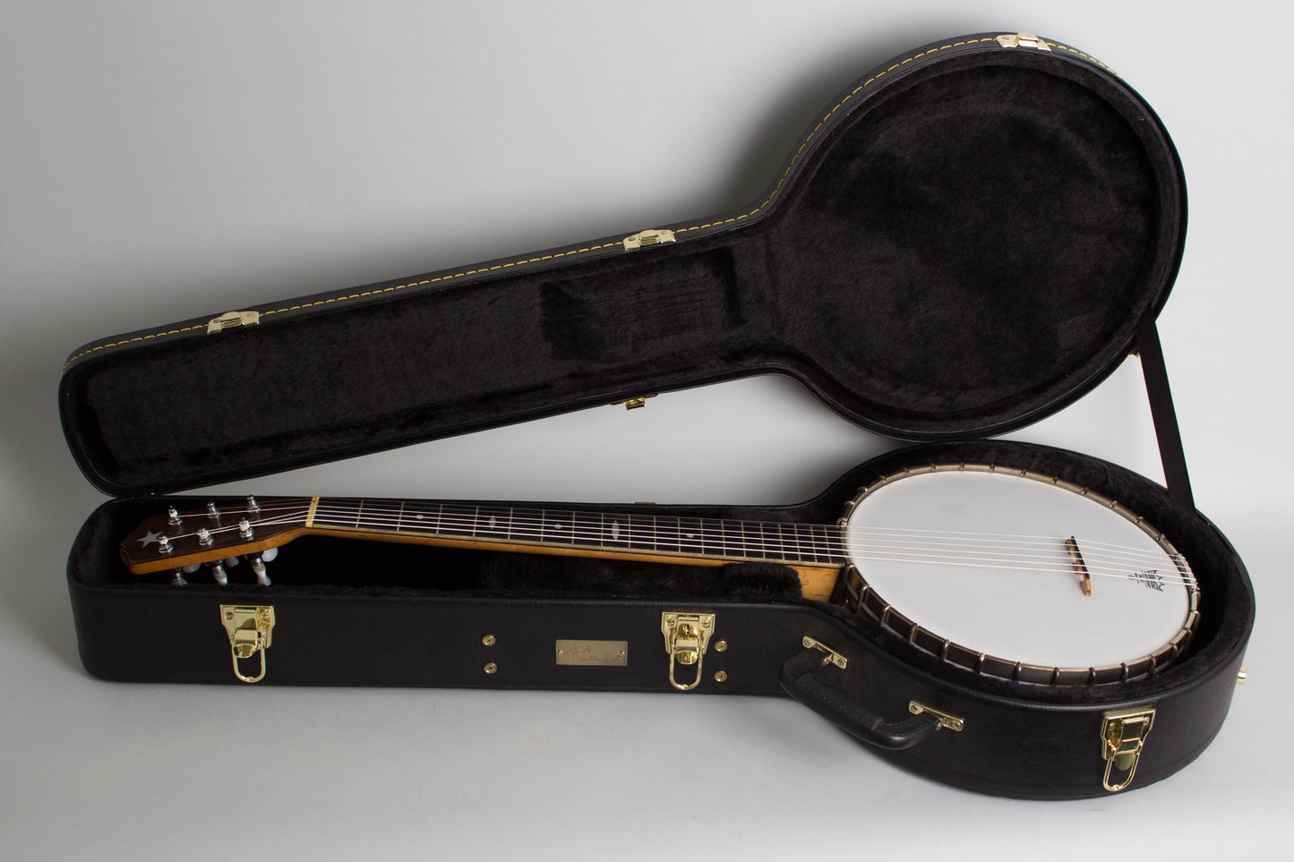 Vega Tu-Ba-Phone Guitar Banjo (1927)