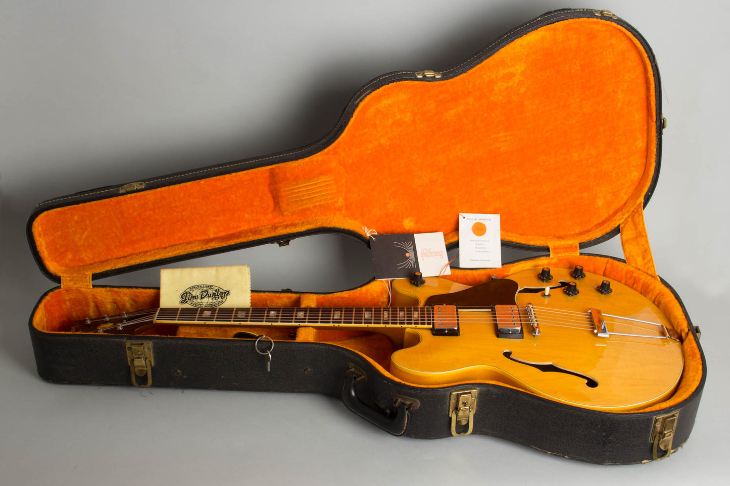 Gibson ES-150DCN Arch Top Semi-Hollow Body Electric Guitar (1969)