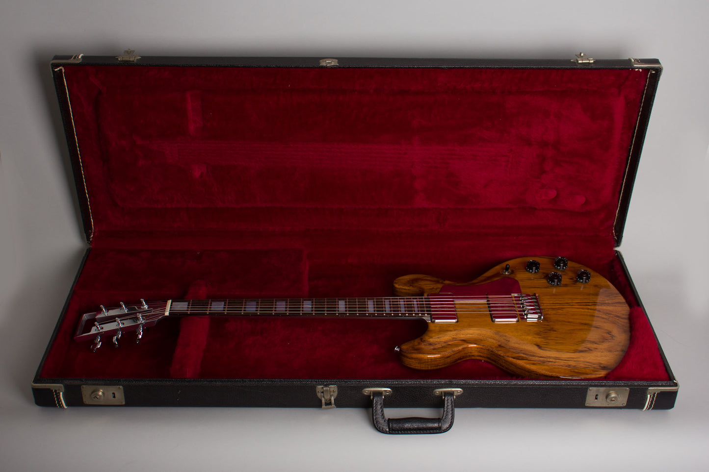 Travis Bean TB-1000A Solid Body Electric Guitar (1975)