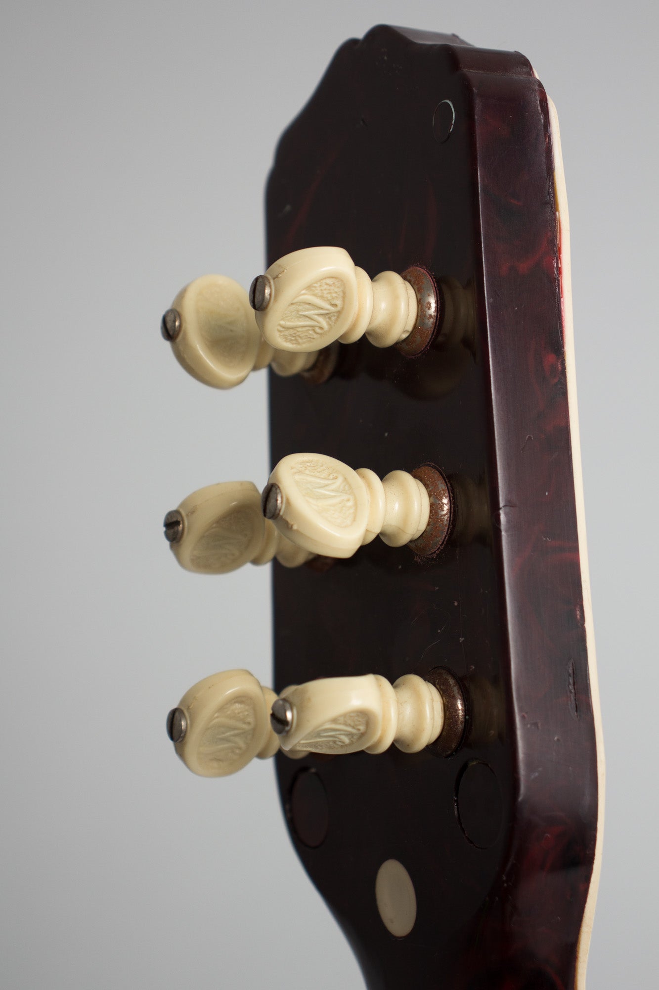 Maccaferri G-30 Flat Top Acoustic Guitar (1953)