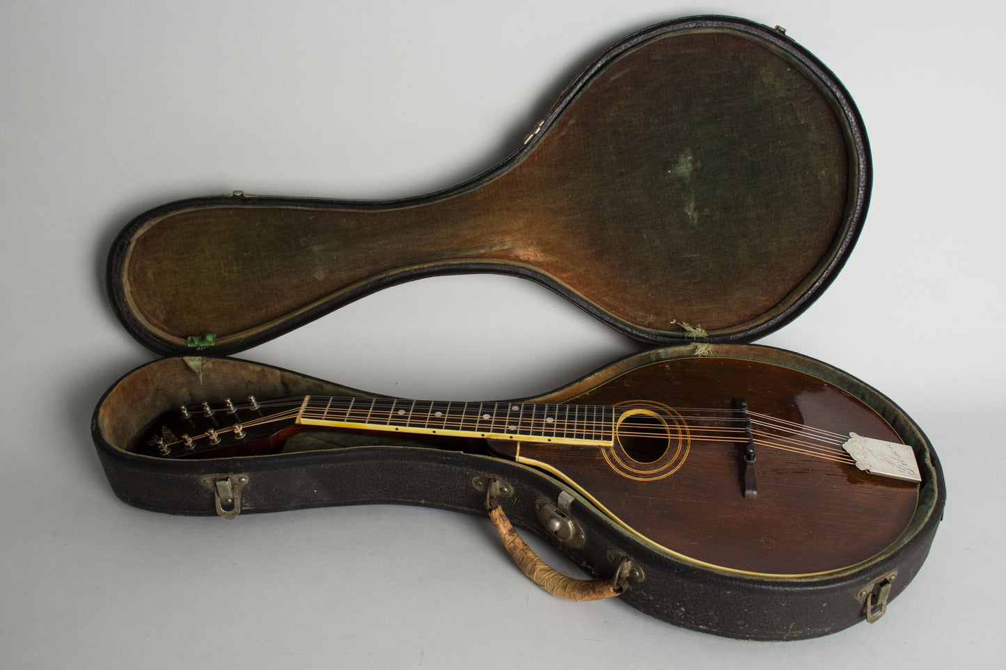 Gibson A-2 Carved Top Mandolin (1921)