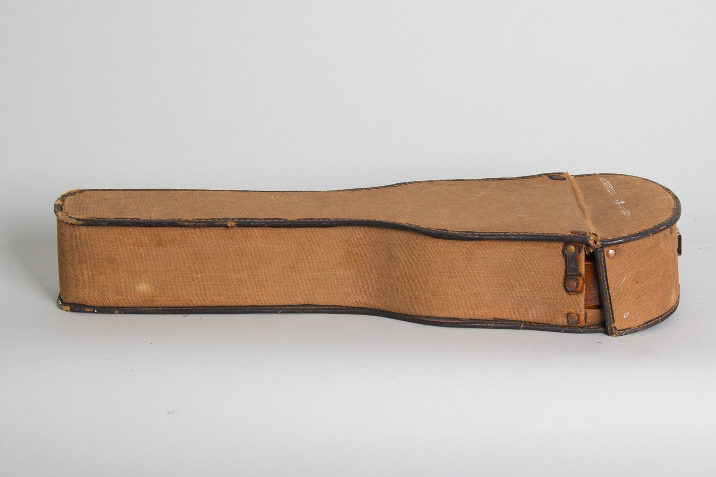 Lyon & Healy Soprano Ukulele (1922)