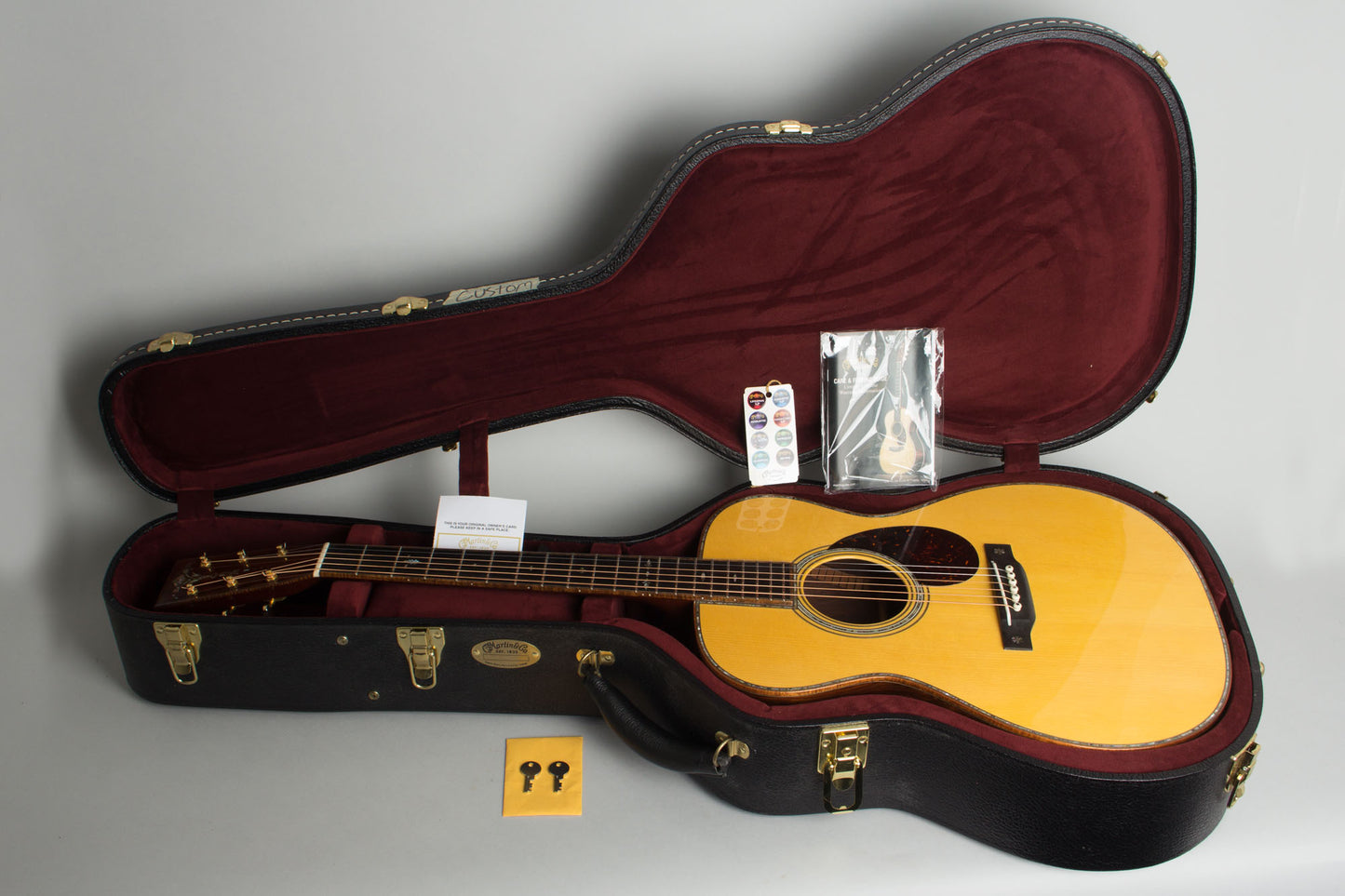 C. F. Martin 000-42 Custom Flat Top Acoustic Guitar (2015)