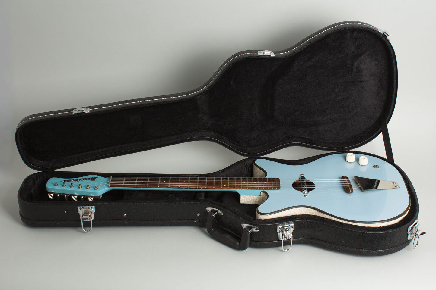 Danelectro Convertible Model 5015 Thinline Hollow Body Electric Guitar (1969)