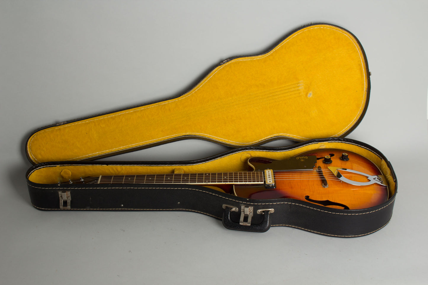 Guild M-65 SB Thinline Hollow Body Electric Guitar (1967)