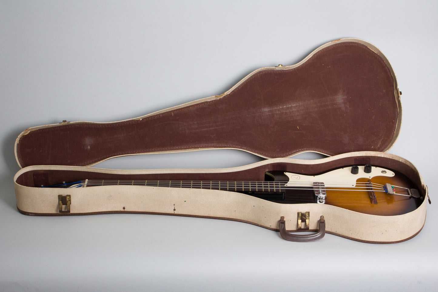 Kay K-5915 Semi-Hollow Body Electric Bass Guitar (1965)