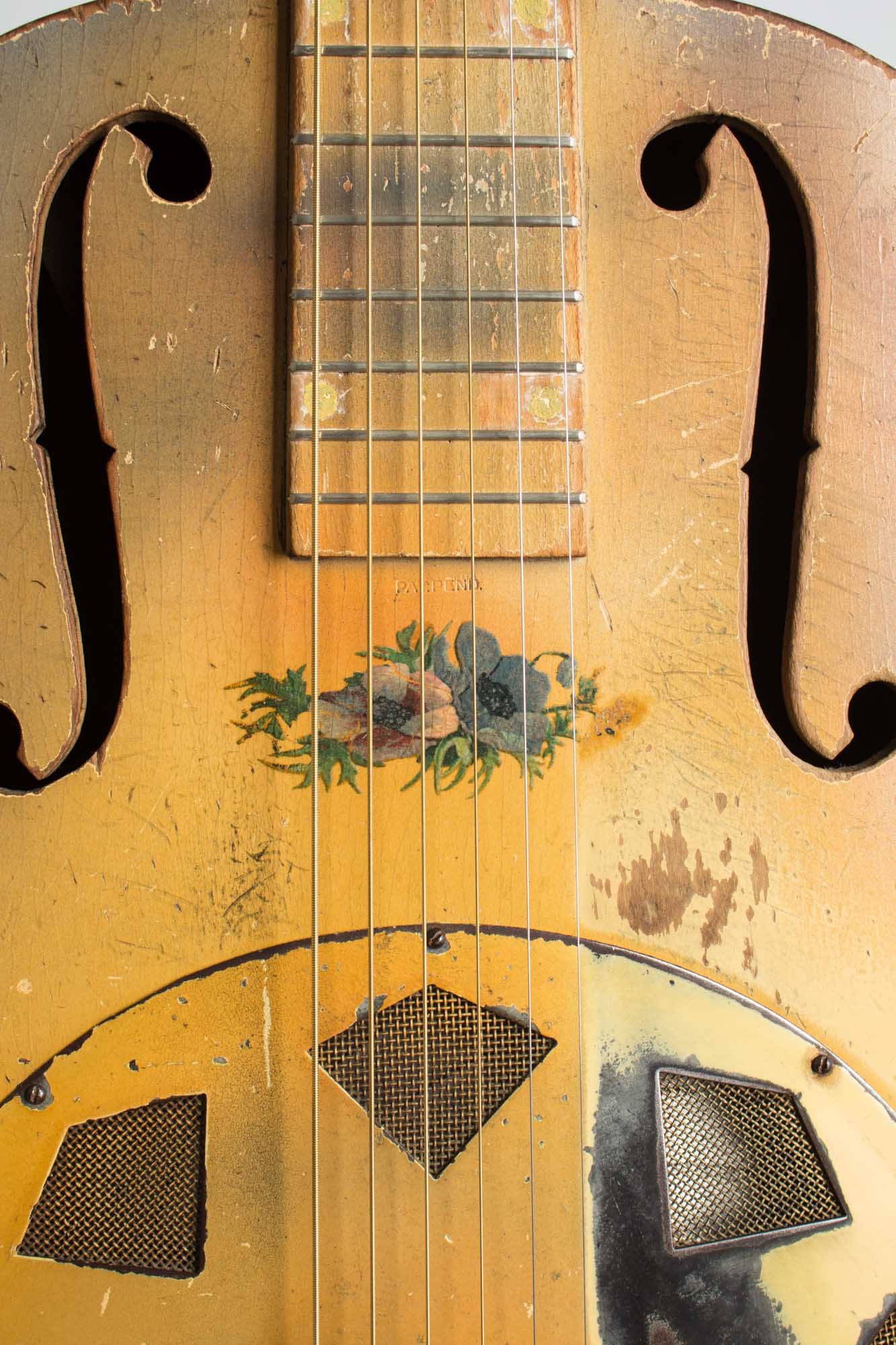 National Triolian Resophonic Guitar (1928)