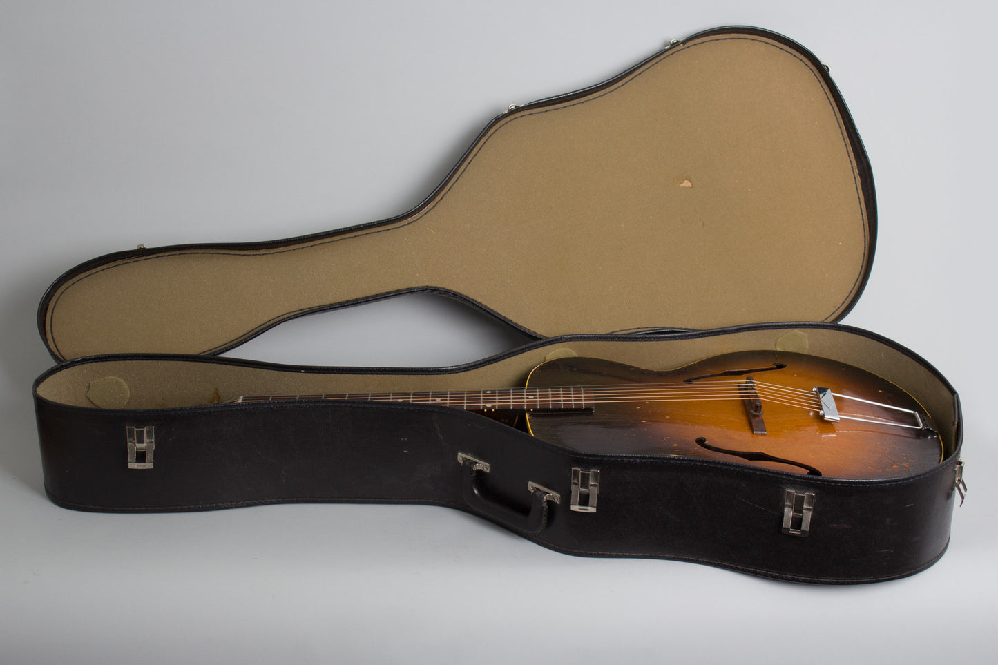 Gibson L-48 Arch Top Acoustic Guitar (1947-8)