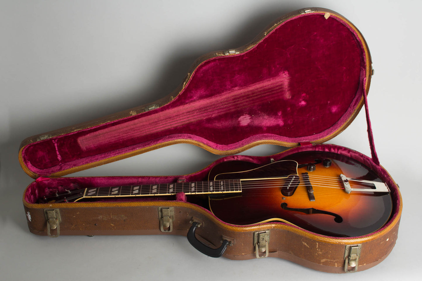Gibson ES-300 Arch Top Hollow Body Electric Guitar (1940)