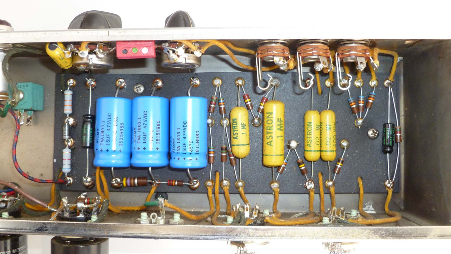 Fender Harvard Model 5F10 Tube Amplifier (1958)