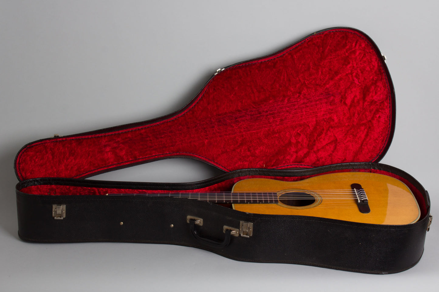 C. F. Martin 00-28G Classical Guitar (1960)