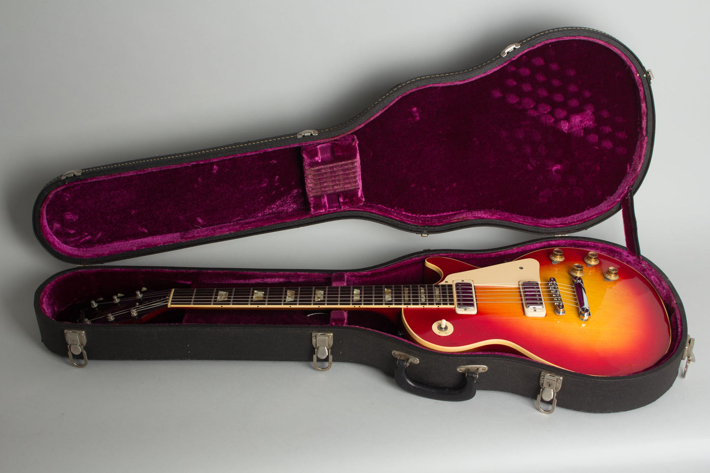 Gibson Les Paul Deluxe Solid Body Electric Guitar (1974)
