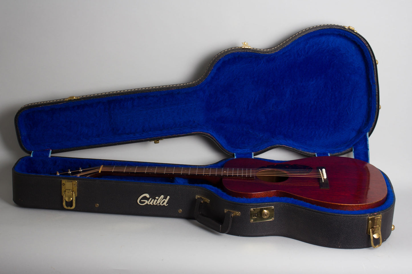 Guild M-20 Flat Top Acoustic Guitar (1965)
