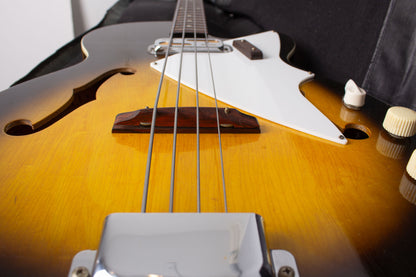 Harmony H-22 Electric Bass Guitar (1965)