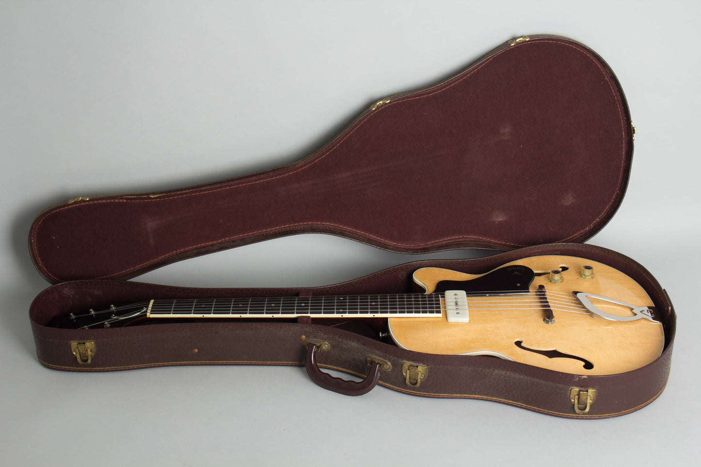 Guild M-65NT Thinline Hollow Body Electric Guitar (1960)