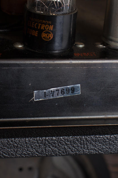 Supro Trojan Model S6616 Tube Amplifier (1966)