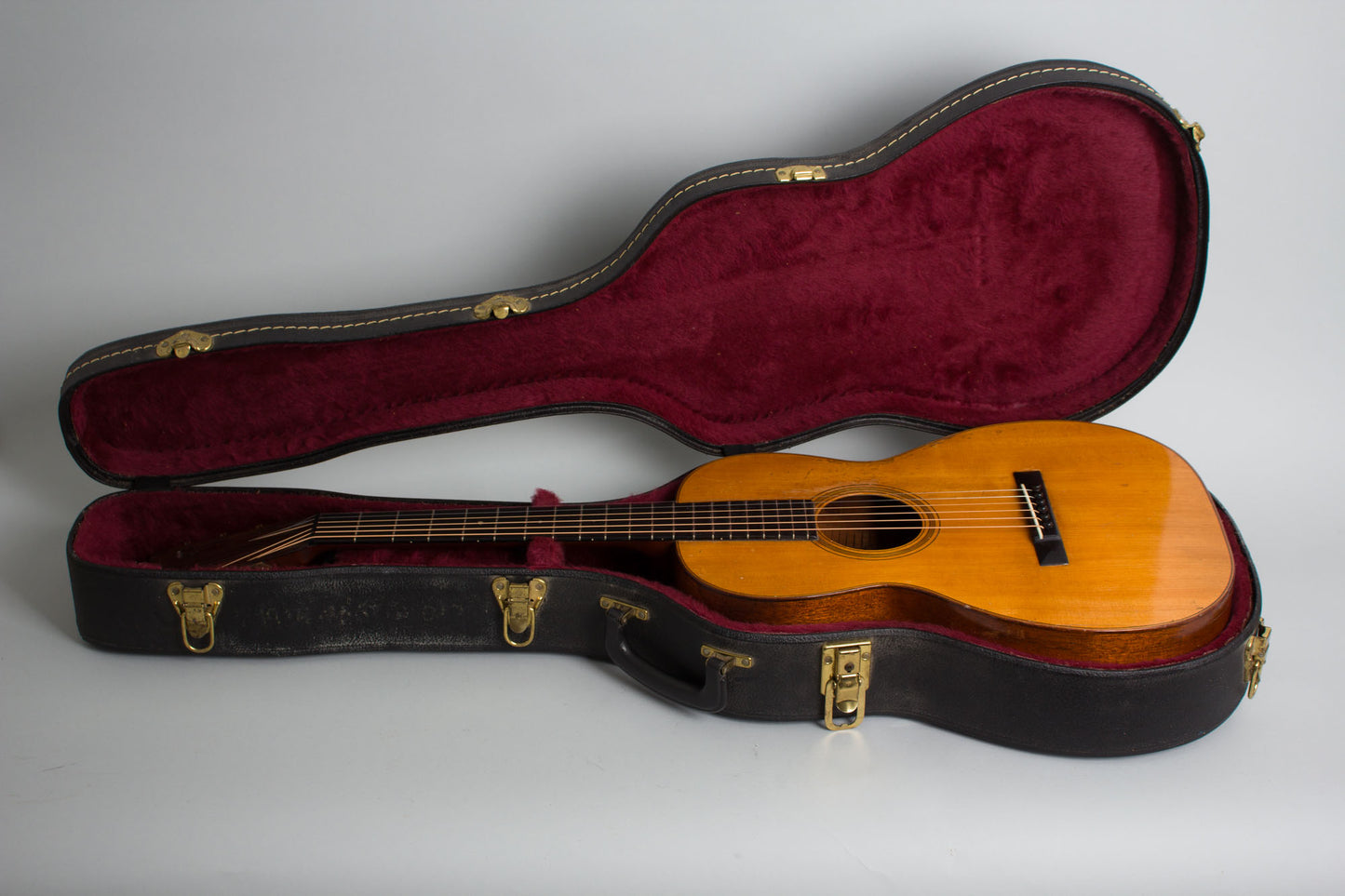 C. F. Martin 0-18 Flat Top Acoustic Guitar (1926)