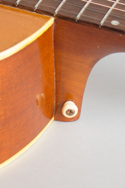 Gibson J-35 Flat Top Acoustic Guitar (1941)