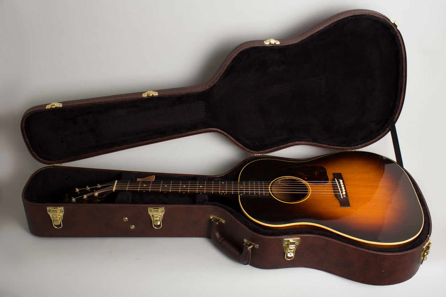 Gibson J-45 Flat Top Acoustic Guitar (1950)