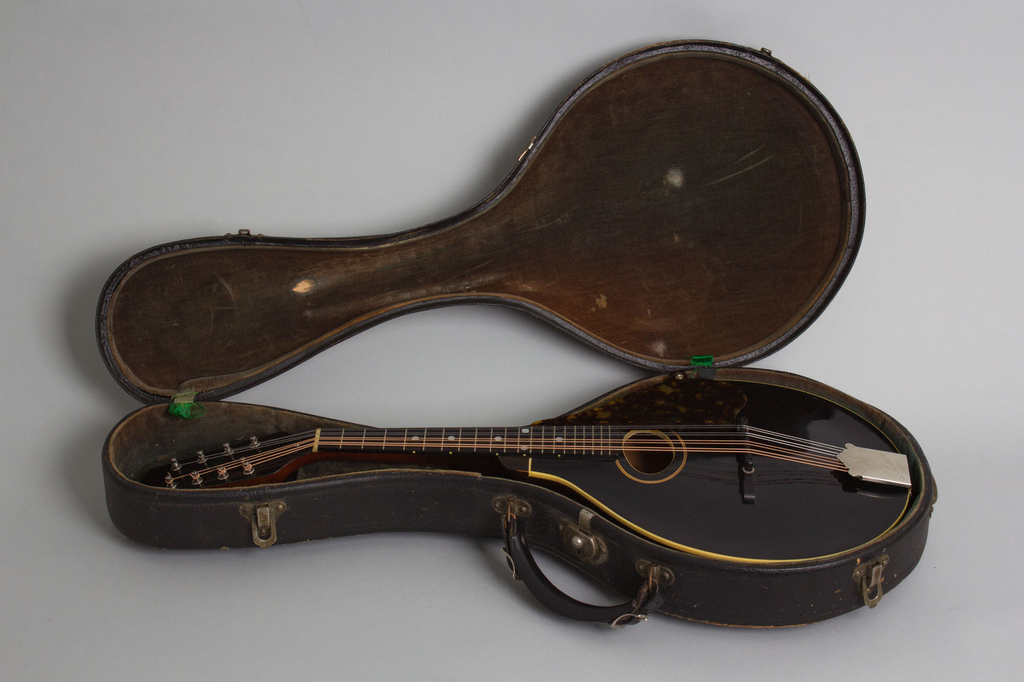 Gibson Style A-1 Snakehead Carved Top Mandolin (1923)