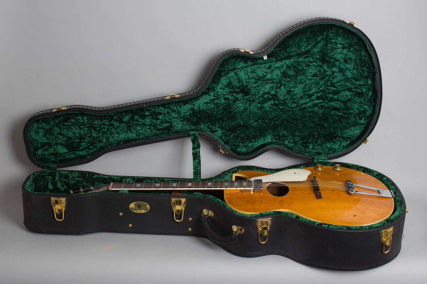 Epiphone Howard Roberts Acoustic/Electric Arch Top Acoustic Guitar (1966)