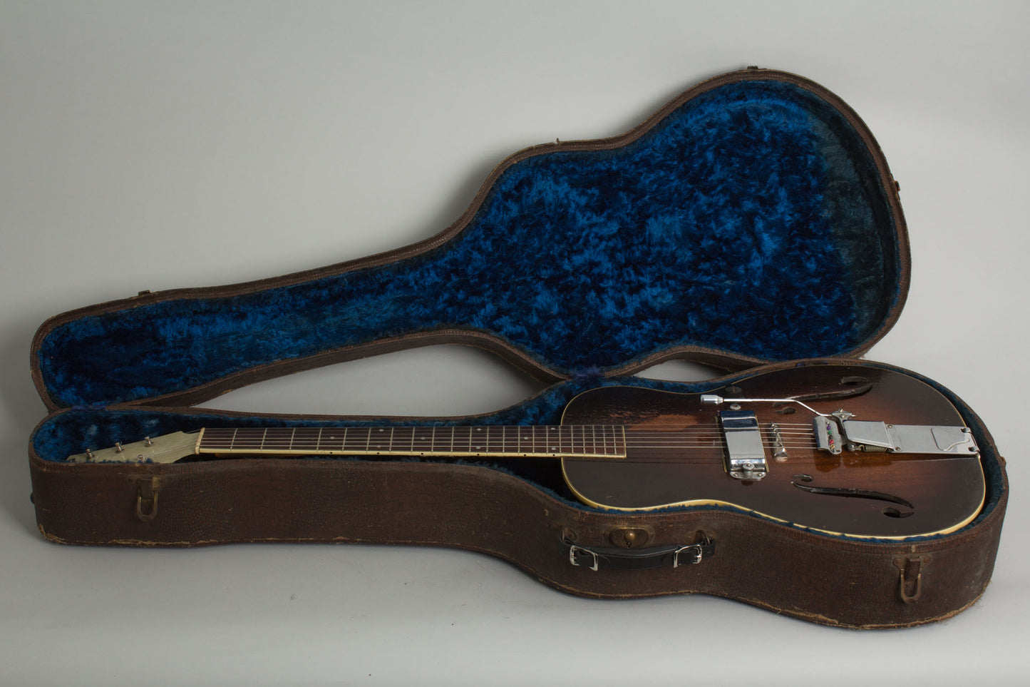 Rickenbacker Ken Roberts Model Hollow Body Electric Guitar (1937)