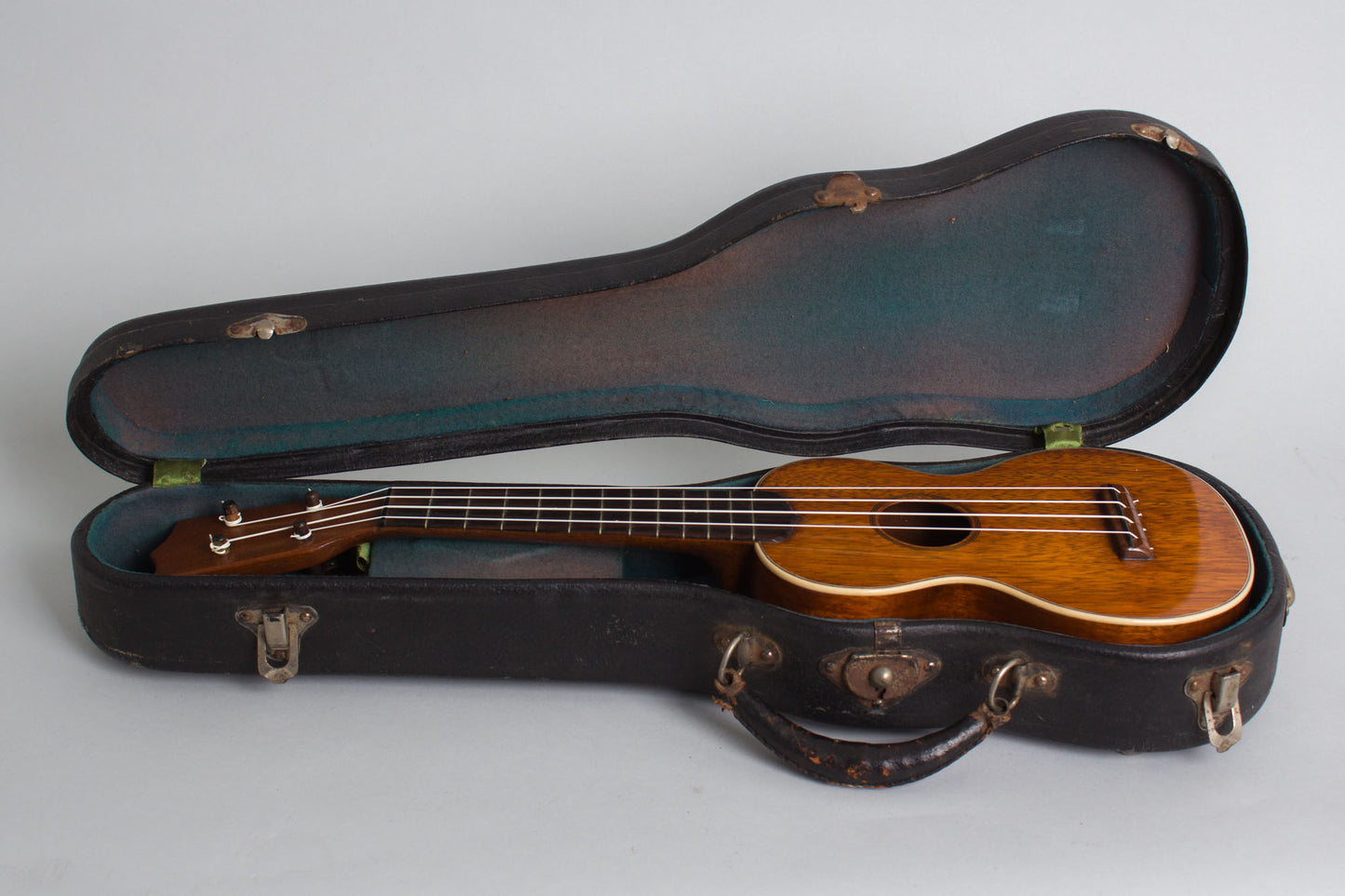 C. F. Martin Style 2K Soprano Ukulele (1921)
