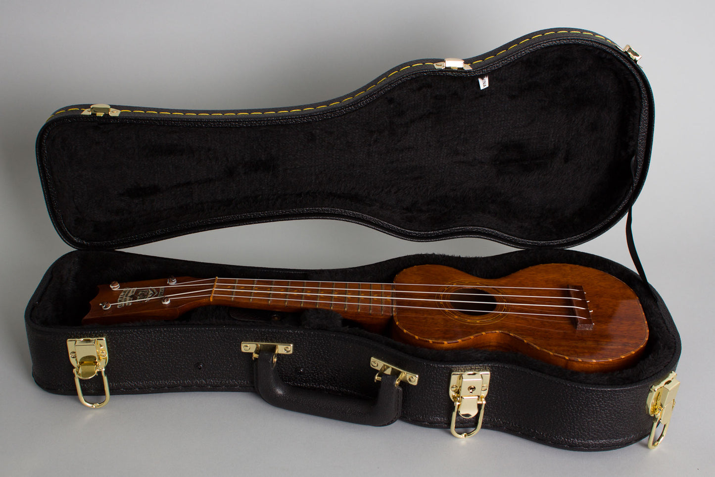Kumalae Style 4 Soprano Ukulele (1918)