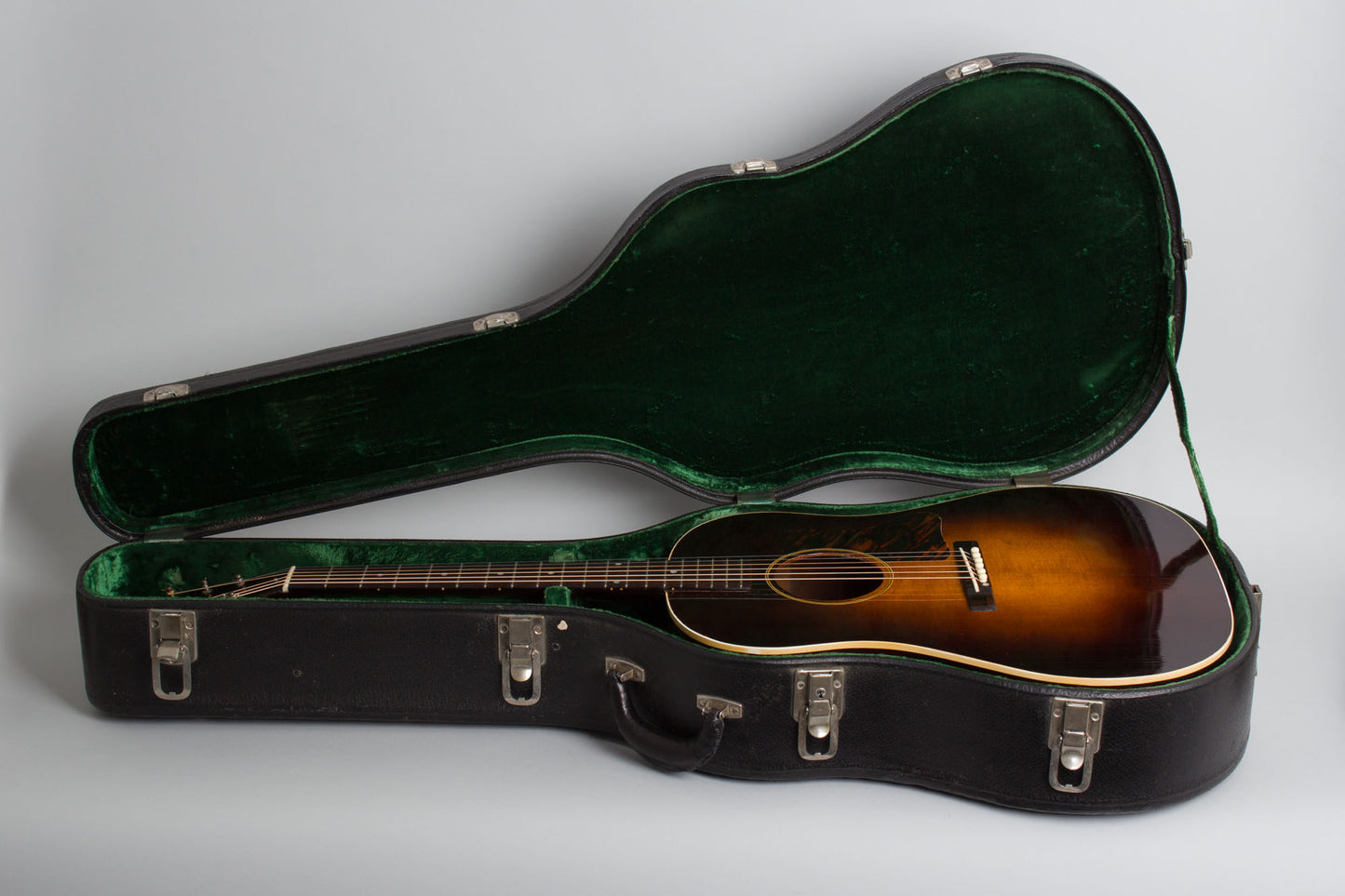 Gibson Jumbo 35/Trojan Flat Top Acoustic Guitar (1936)