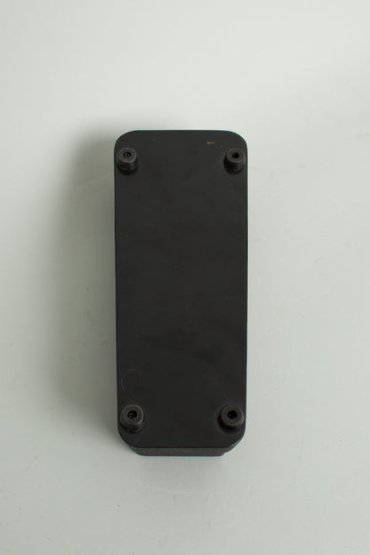 R2R Electric Wah-Wah Pedal Effect (2020s)